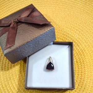10k Red Garnet Pendant